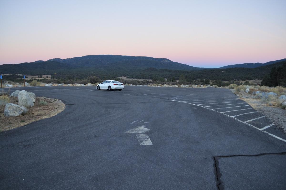 trailhead parking lot mountains